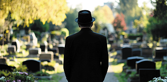 ЕСТЬ РЕШЕНИЕ: Memento mori: смерть как фактор риска в деловых отношениях