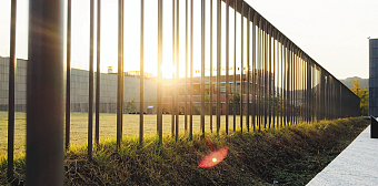 ИНСТРУМЕНТЫ БЕЗОПАСНОСТИ: Защитить периметр: на что обратить внимание при подборе систем безопасности