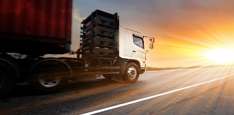 Роль телефонной верификации в грузоперевозках